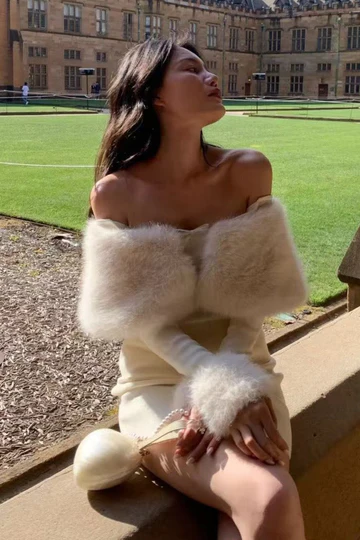 The Rosa Cropped Jacket - Image 4